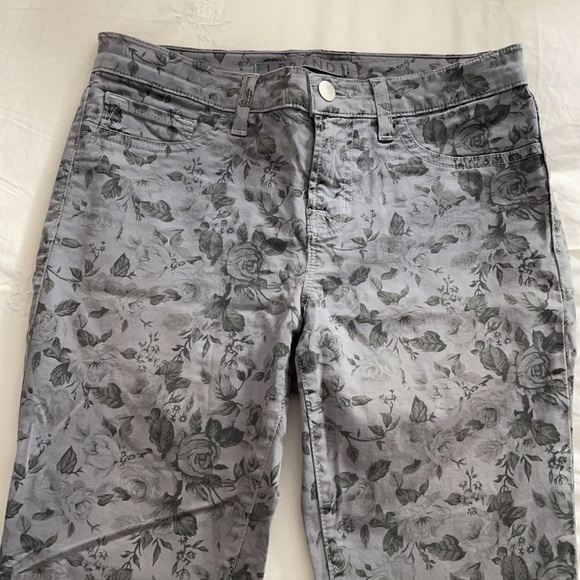 JBRAND floral pants - Picture 2 of 4